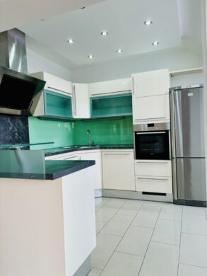 Moderne Maisonette-Wohnung mit 2 Terrassen in Wiener Neustadt - bild
