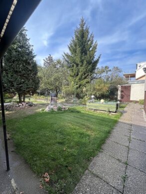 Top Gelegenheit- 1/2 Hausanteil mit großem Garten in bester Lage - bild