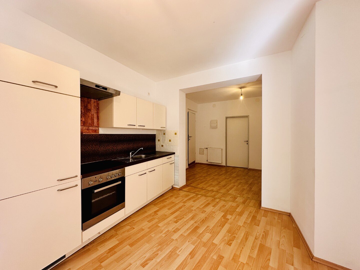 80,45 m² große Wohnung mit Garten – 6 Minuten von Ternitz. Mit eigener Bushaltestelle!, 2630 Ternitz, Wohnung