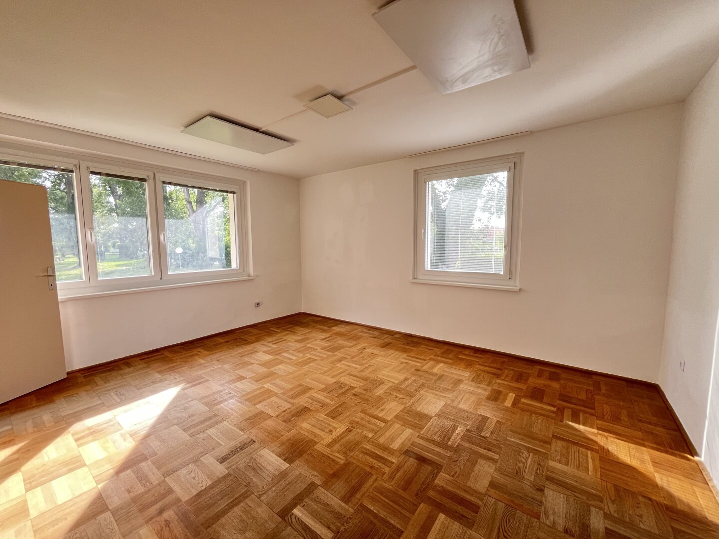 Wohnen oder vermieten – Tolle Gelegenheit mitten in Teesdorf!, 2524 Teesdorf, Wohnung