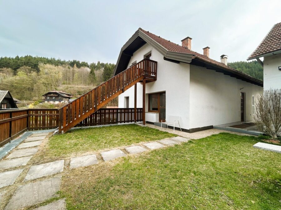 Schöne Gartenwohnung in Haßbach – Ruhige Lage - titelbild