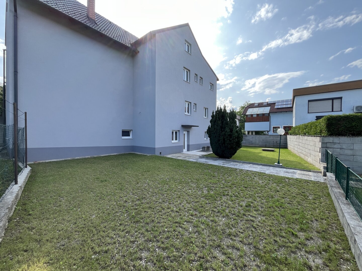 Teilsaniertes Mehrfamilienhaus mit Potential in Pottschach, 2630 Pottschach, Mehrfamilienhaus