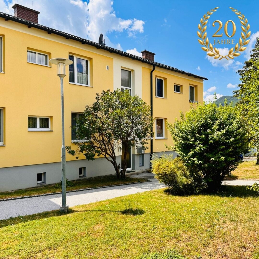 Helle Eigentumswohnung mit Balkon & Schneebergblick | Garage für 2 Fahrzeuge, 2732 Höflein an der Hohen Wand, Wohnung