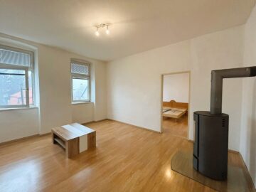 Eigentumswohnung mit allgemeinen Balkon und eigenen Parkplatz gelangt in 2630 Ternitz zum Verkauf! - bild