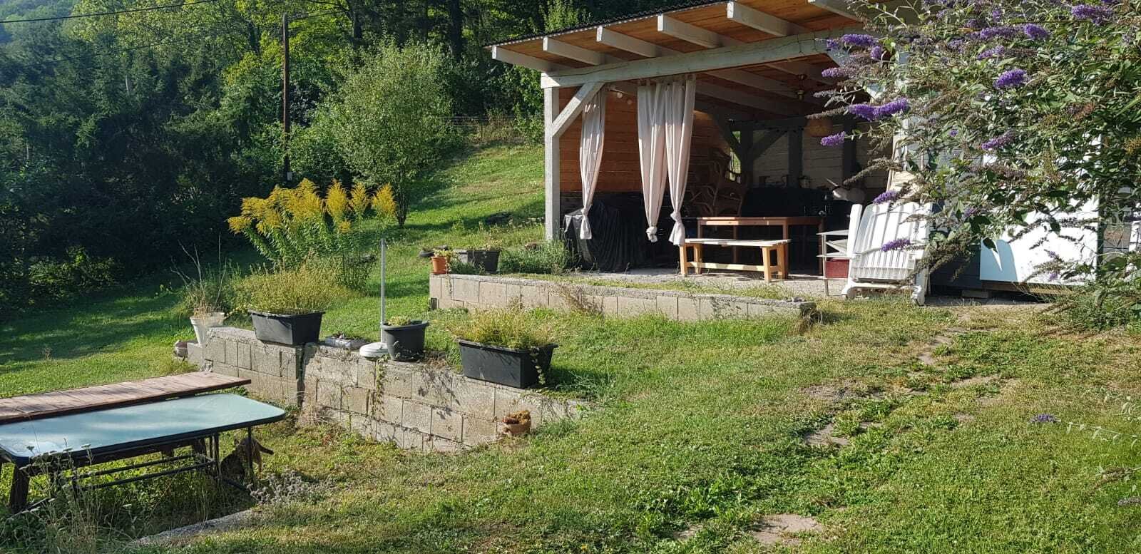 Zwei Wohneinheiten mit eigenem Wald – Naturparadies in Gloggnitz!, 2640 Gloggnitz, Haus