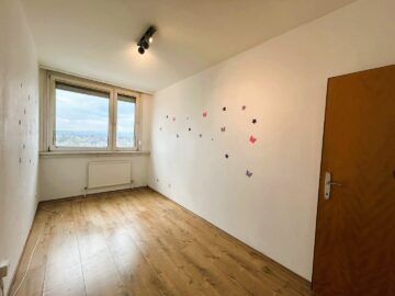 Top gepflegte 3-Zimmer Wohnung im beliebten Zehnerviertel – Fernblick im 5. Stock | Sofort beziehbar - bild