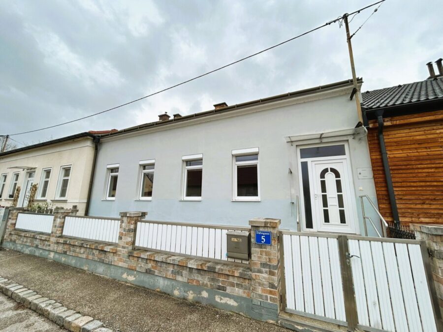 Ruhige Siedlungsperle - Einfamilienhaus nahe des Zentrums gelangt zum Verkauf! - titelbild