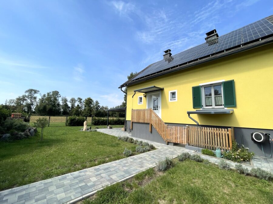 Leben, wo andere Urlaub machen – Wunderschönes, top saniertes Haus in sonniger Ruhelage! - titelbild