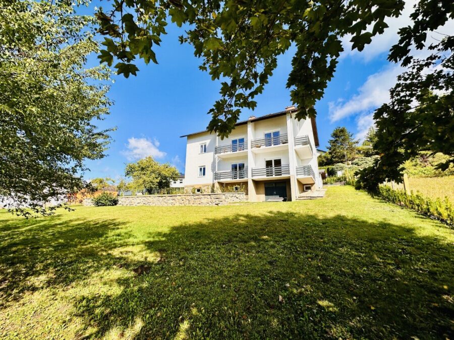 Großzügiges Ein-/Mehrfamilienhaus zum Kauf in Kirchschlag in der Buckligen Welt - titelbild