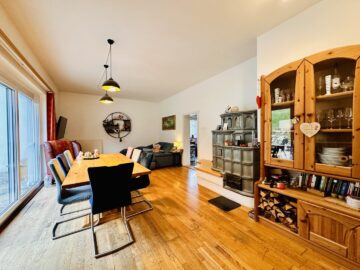 Energieautarkes Anwesen mit knapp 7000 m² Grundstücksfläche - bild