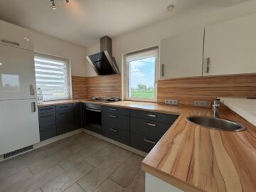 Exklusives Einfamilienhaus mit Seeblick in Breitenbrunn am Neusiedler See - bild