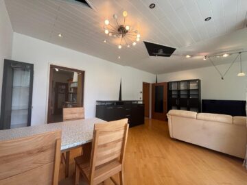 Sonnige 4-Zimmer-Wohnung mit Klimaanlage und XXL Keller in Natschbach - bild