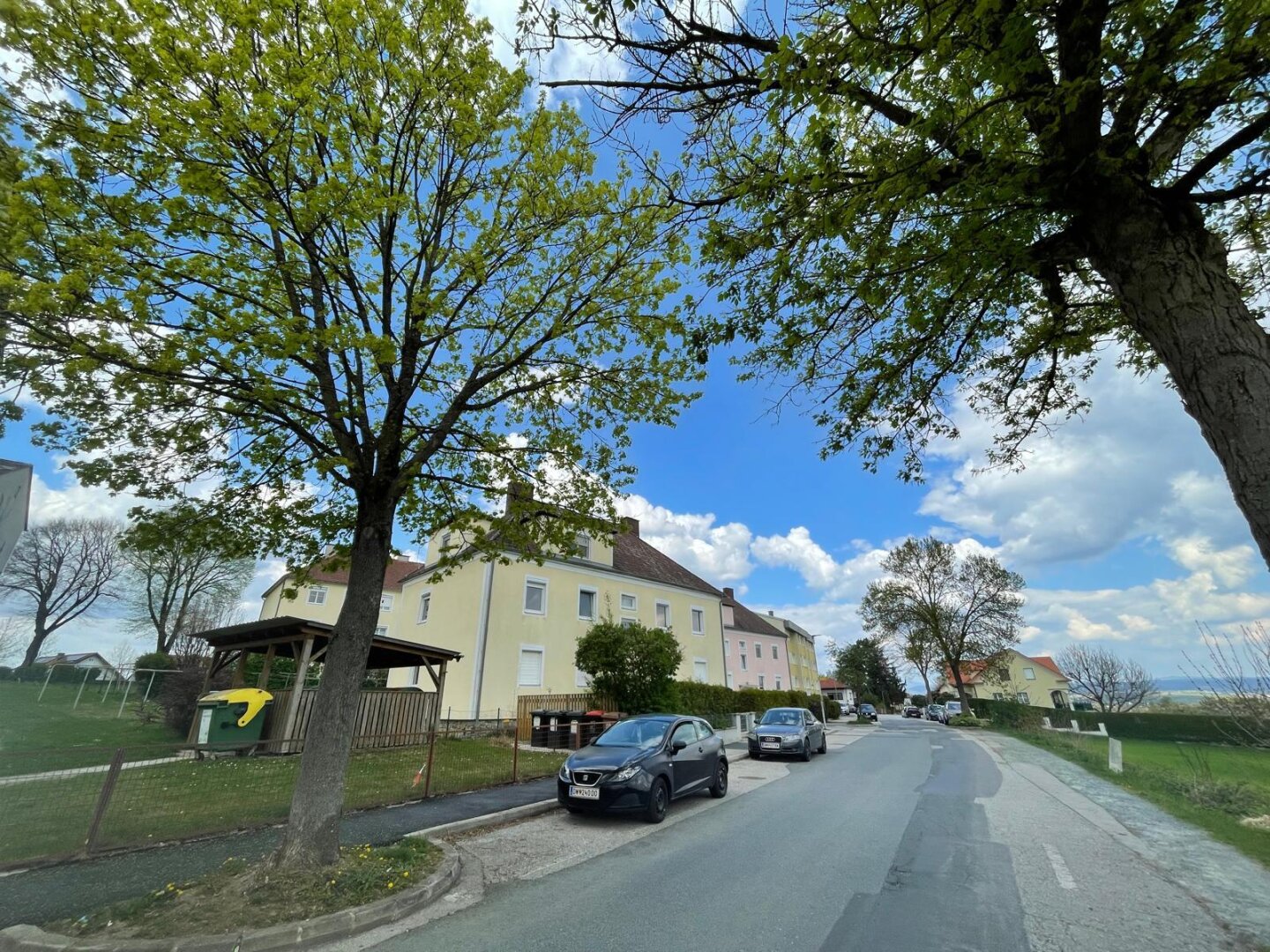 Sehr gepflegte wunderschöne Eigentumswohnung in sonniger Aussichtslage am Hügel über der Stadt!, 7400 Oberwart, Dachgeschosswohnung